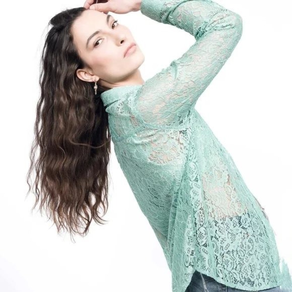 Wildfang Empower Lace Button Up Shirt In Mint Size Large